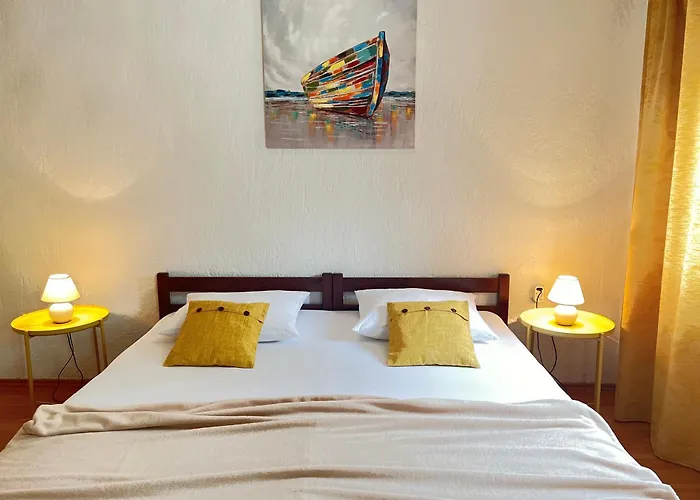 Apartments Maro